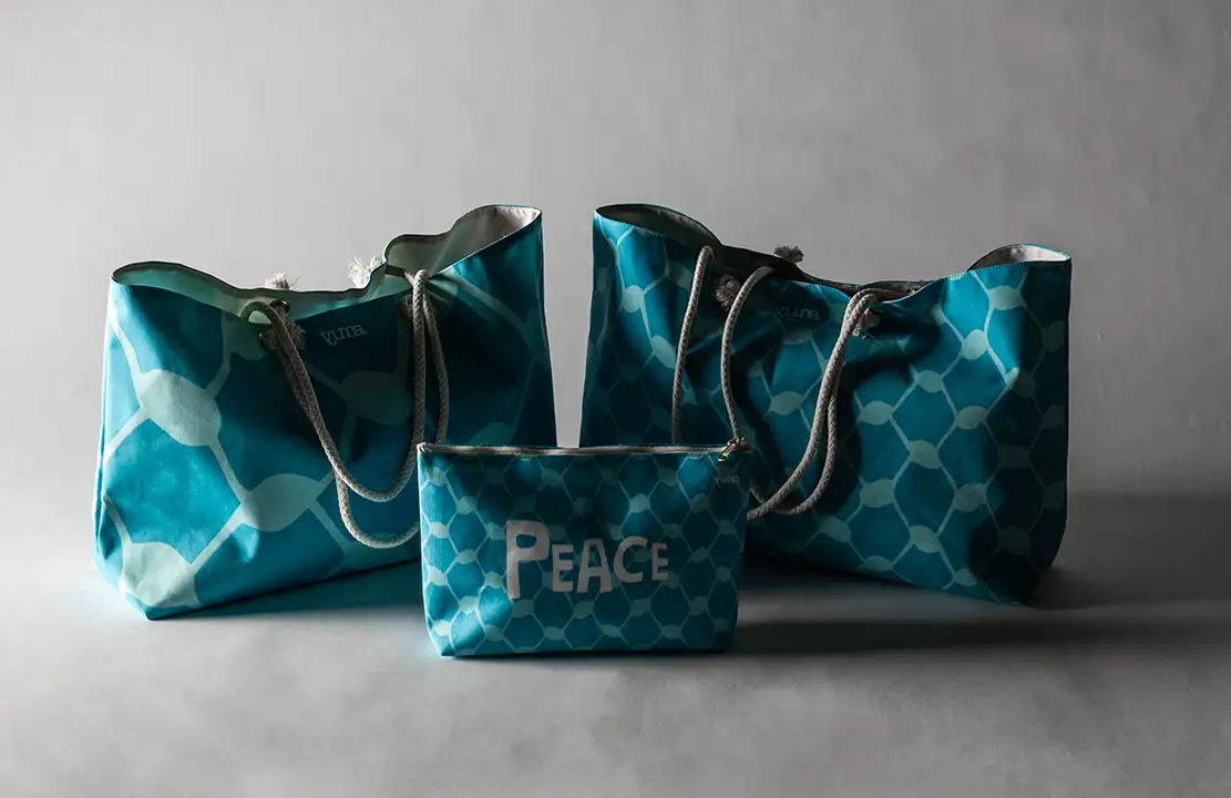the teal keffiyeh tote bag